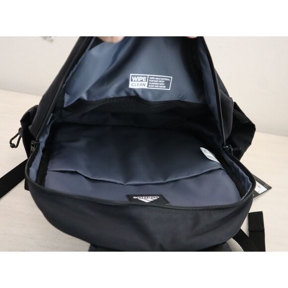 Adidas 5157744-IR0739 Unisex O/S Black 16" Laptop Sleeve Weekender Backpack - Picture 3 of 16